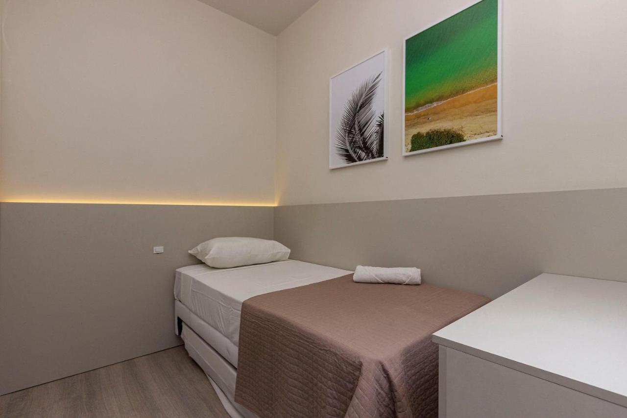 Punta Blu 101-9 - Apartamento De Alto Padrao Em Condominio Exclusivo, Quadra Poliesportiva - Piscina - Portaria 24H. Bombinhas Luaran gambar